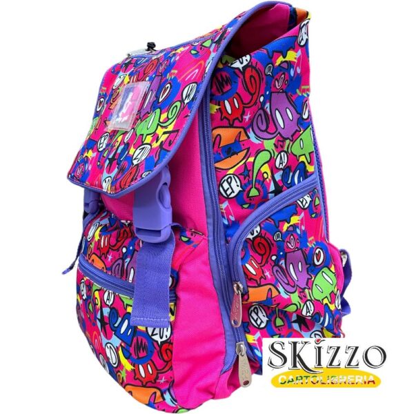 zaino ed astuccio young people skin over promozione